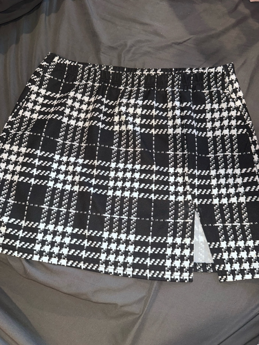 Black and White Plaid Mini Skirt